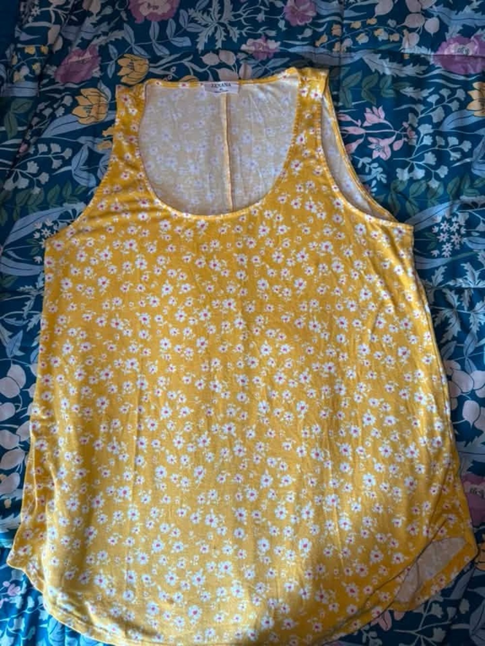 Zenana Outfitters Yellow Floral Scoop Tank